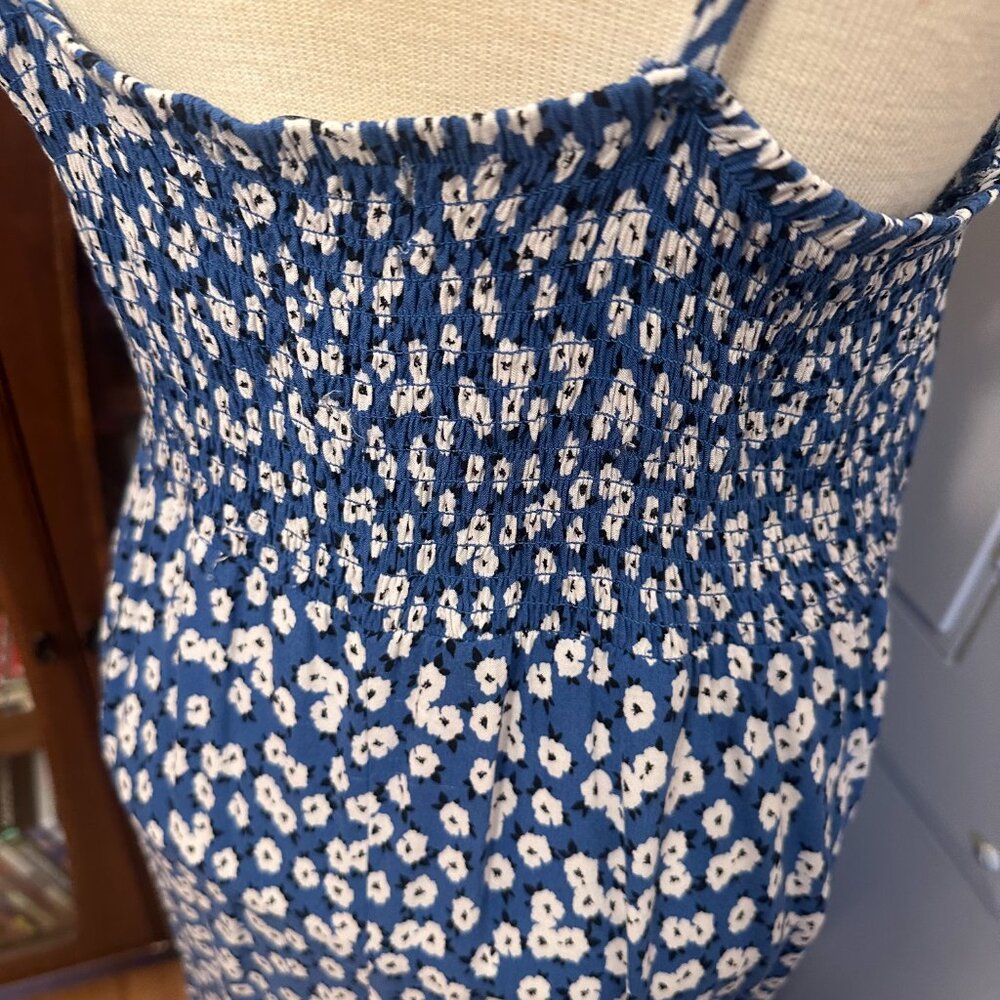 High-Low Floral Maxi Dress - Picture 4 of 5